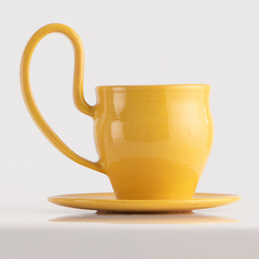 heart handle tea cup set