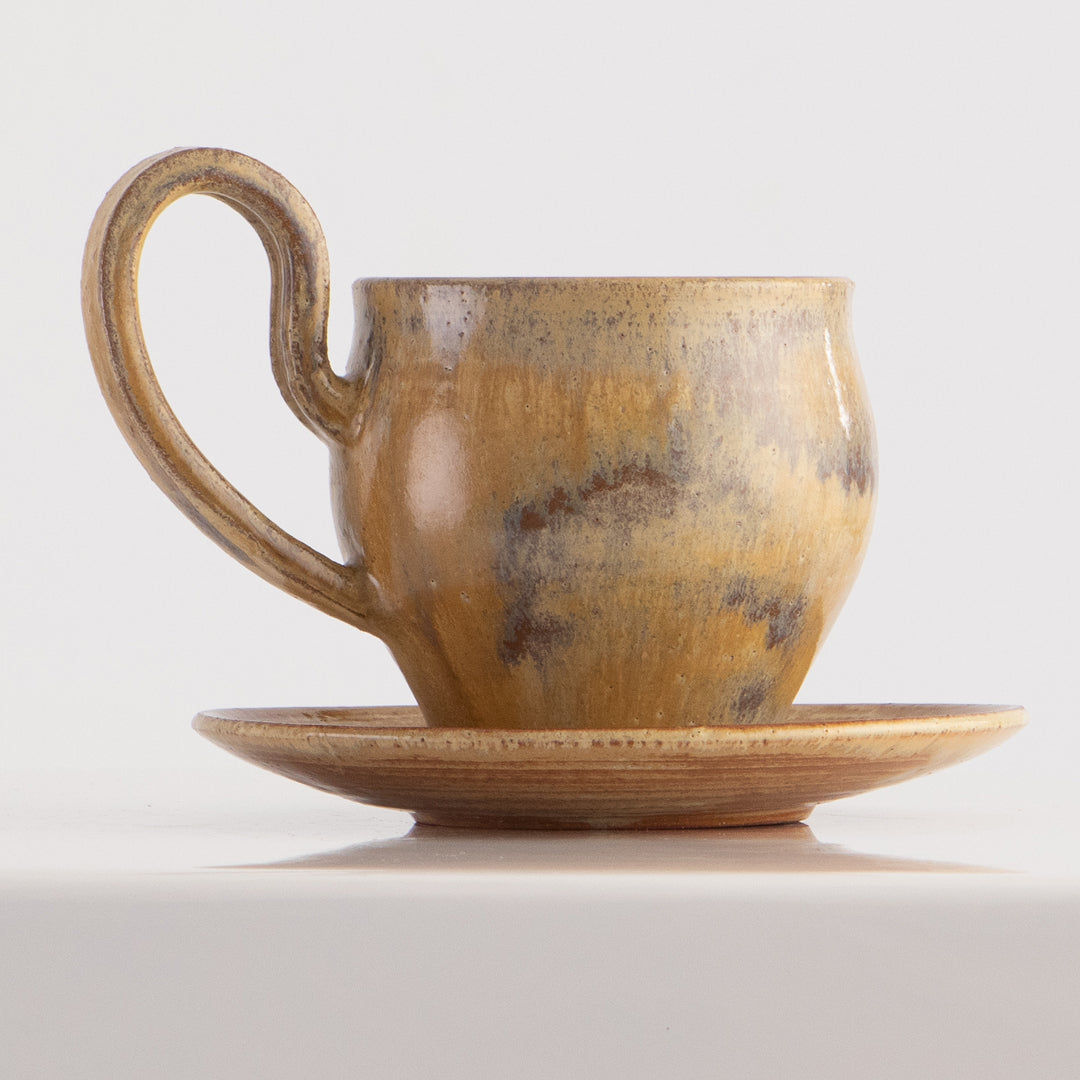 heart handle tea cup set